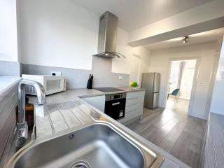 York House by Blue Skies Stays - Stockton-on-Tees - 5