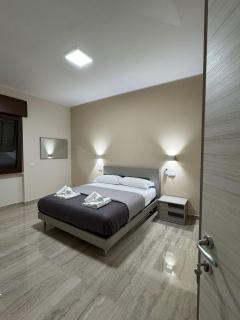 Giovi's Apartmens HOME BUBYON - 9