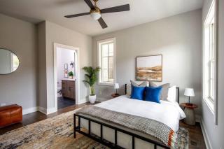 West End Luxe - Outdoor Patio and Rooftop Views - 2