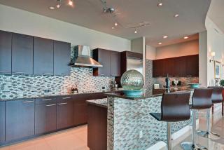 Elegant Oceanfront Penthouse with Panoramic Views - Pompano Beach - 3