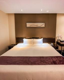 The Hotel Belwood Near IGI Delhi Airport - Jāmb - 7