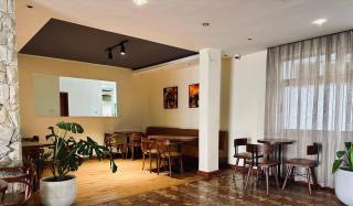Social House - 4