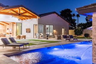 HOZHO Estate on Desert Hills Villa Pool 80k Golf Sim - Scottsdale - 8