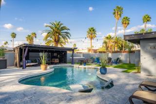 The Bushwood Retreat Villa - Phoenix - 2