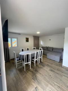 Cabana NEST - Bistricioara - 1
