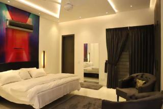 Golden Sunset Villa - Faisalabad - 2