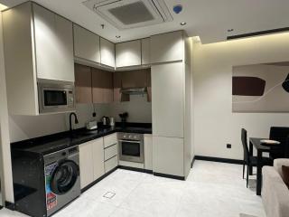 New 2BR - Infinity Pool - Kingdom Tower View - Riad - 3