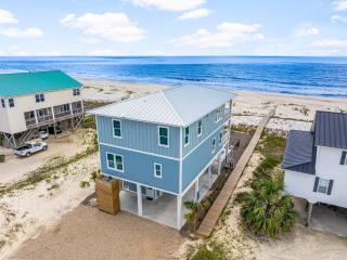 Pet Friendly Beach House - Sand Castle Hideaway by Panhandle Getaways - Port Saint Joe - 9