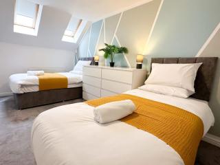 Newman House by Blue Skies Stays - Stockton-on-Tees - 0