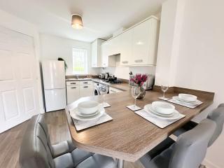 Deepdale House by Blue Skies Stays - 9