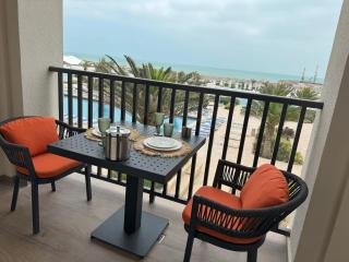 Luxury Sea View Apartment in Sea Breeze Grand - Baku - 6
