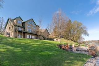 Maple Lake Chalet - 9