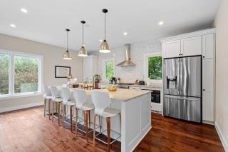 Bayside Escape - Excelsior - 8