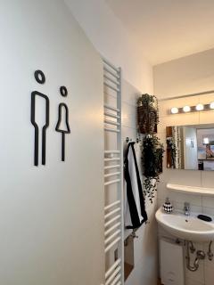 Zentrale Wohnung direkt am Hauptbahnhof - Bismarck - Düsseldorf - 5
