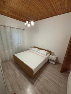 Apartmani Krapić - Starigrad-Paklenica (Ortopula) - 7