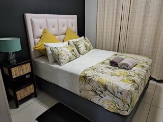 Two Bedroom at Merensky Tower - Khomas Region - 6