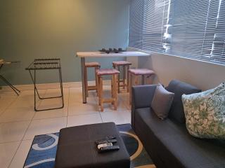 Two Bedroom at Merensky Tower - Khomas Region - 4