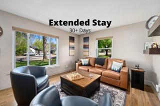 Magnolia Hideaway Pet Friendly with Fireplace - 0