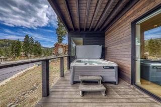 Village Walk 7470 by East West Hospitality - 6