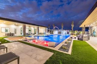 HOZHO Estate at the 19th Hole Villa - Scottsdale - 0