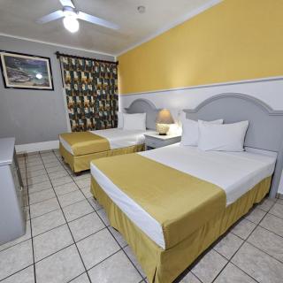 Hotel Costa Brava - Manzanillo - 9