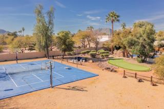 HOZHO Residence on Palms Villa with Pool Spa Pickleball - Scottsdale - 8