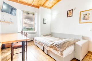 The Terrace of Cerese-private parking and garden - 1