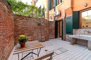Ca' delle Muneghe - Venice - 7