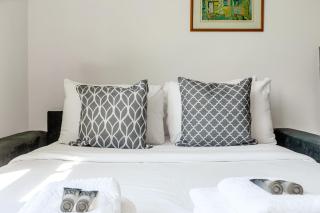 Sun-lit Studio, 7 mins to tube &train, Putney - Londra - 5