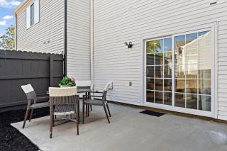 Modern 2-bedroom Townhouse near Braves Stadium - Smyrna - 6