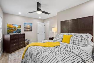 Stylishly Restored Townhome - Convenient access - Mableton - 3