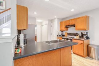 Suburban Retreat Cozy 3 Bedroom- Very accessible - Dallas - 9
