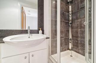 Chelsea Harbour Two En-Suite Bed Apartment - Londra - 4