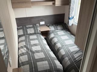 Cedar Lake Apartment Retreat - 4