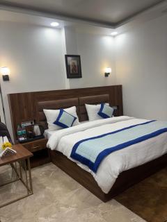 Hotel Kuber International-IGI Airport Delhi - Jāmb - 6