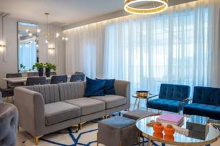 5 Bedrooms townhouse W Pool - 0