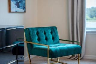 5 Bedrooms townhouse W Pool - 8