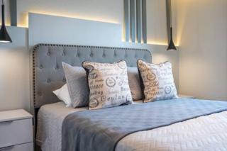 5 Bedrooms townhouse W Pool - 7