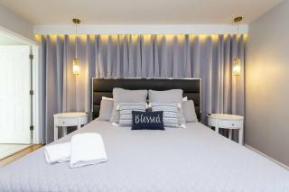 Beautiful 4 Bedroom Pool Home Near Disney - 8