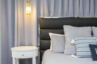 Beautiful 4 Bedroom Pool Home Near Disney - 7