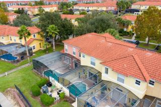 3 Bedrooms Home W Pool just 6 miles from Disney - 9