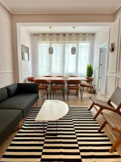 Modern Luxury Apartment - 9