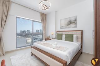 Vogue Brand New Spacious One Bedroom Apartment with Pool, Kids Area, Jumeirah Village Circle JVC - 8