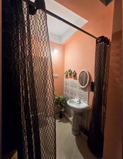The cozy Coop Homestay - Guwahati - 4