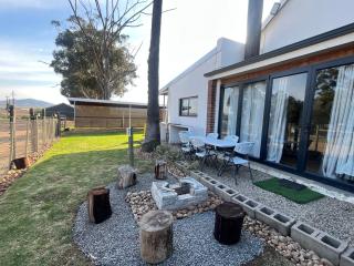 Hephzibah Inn Farm Cottage - 3