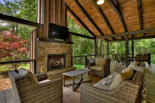 10min To BR • Treehouse Vibes • Modern • Cabin - Mineral Bluff - 0