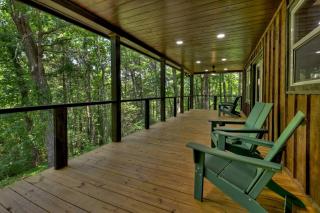 10min To BR • Treehouse Vibes • Modern • Cabin - Mineral Bluff - 9