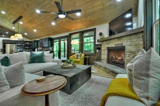10min To BR • Treehouse Vibes • Modern • Cabin - Mineral Bluff - 2