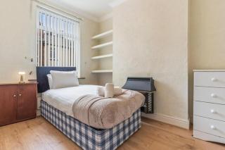 Stylish 3-Bed Home Near Nottingham City Centre - Nottingham - 3