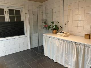 Spacious apartment with loft livingroom and workspace - Halden - 1